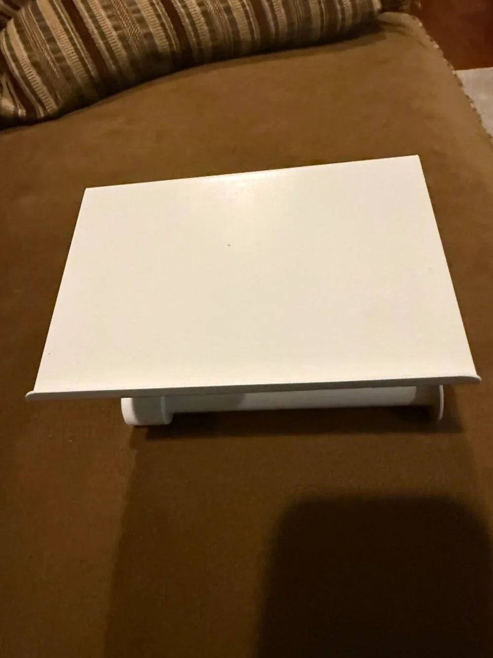 N/A this white